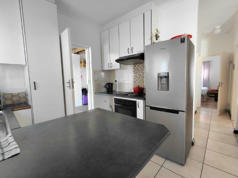 2 Bedroom Property for Sale in Victoria Park Western Cape